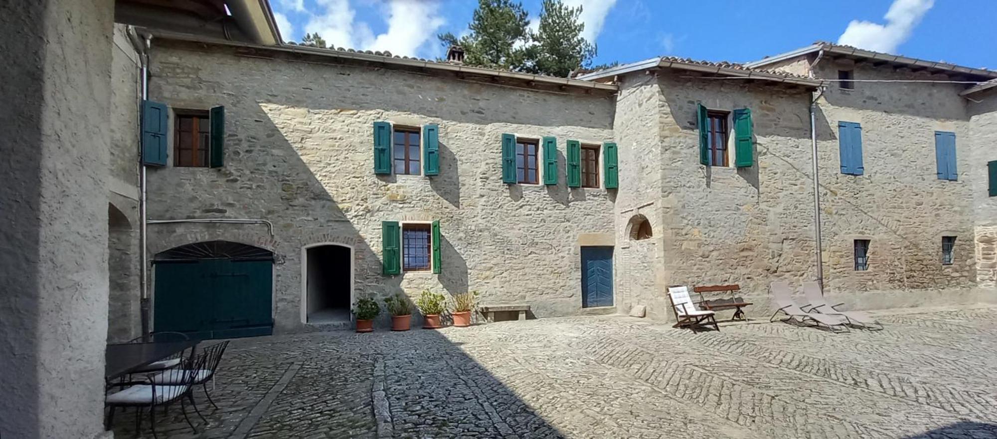 La Corte Bonomini Panzió Neviano degli Arduini Kültér fotó