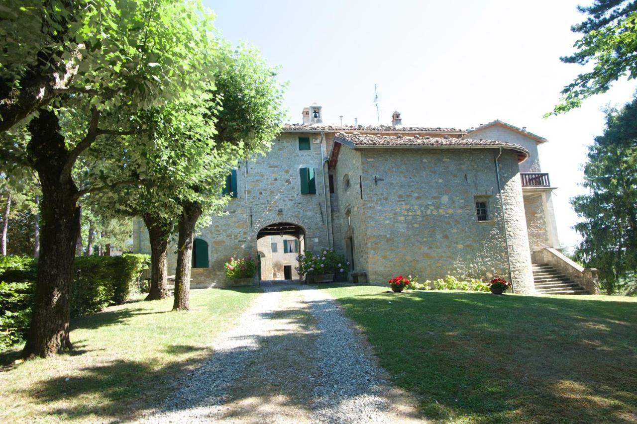 La Corte Bonomini Panzió Neviano degli Arduini Kültér fotó