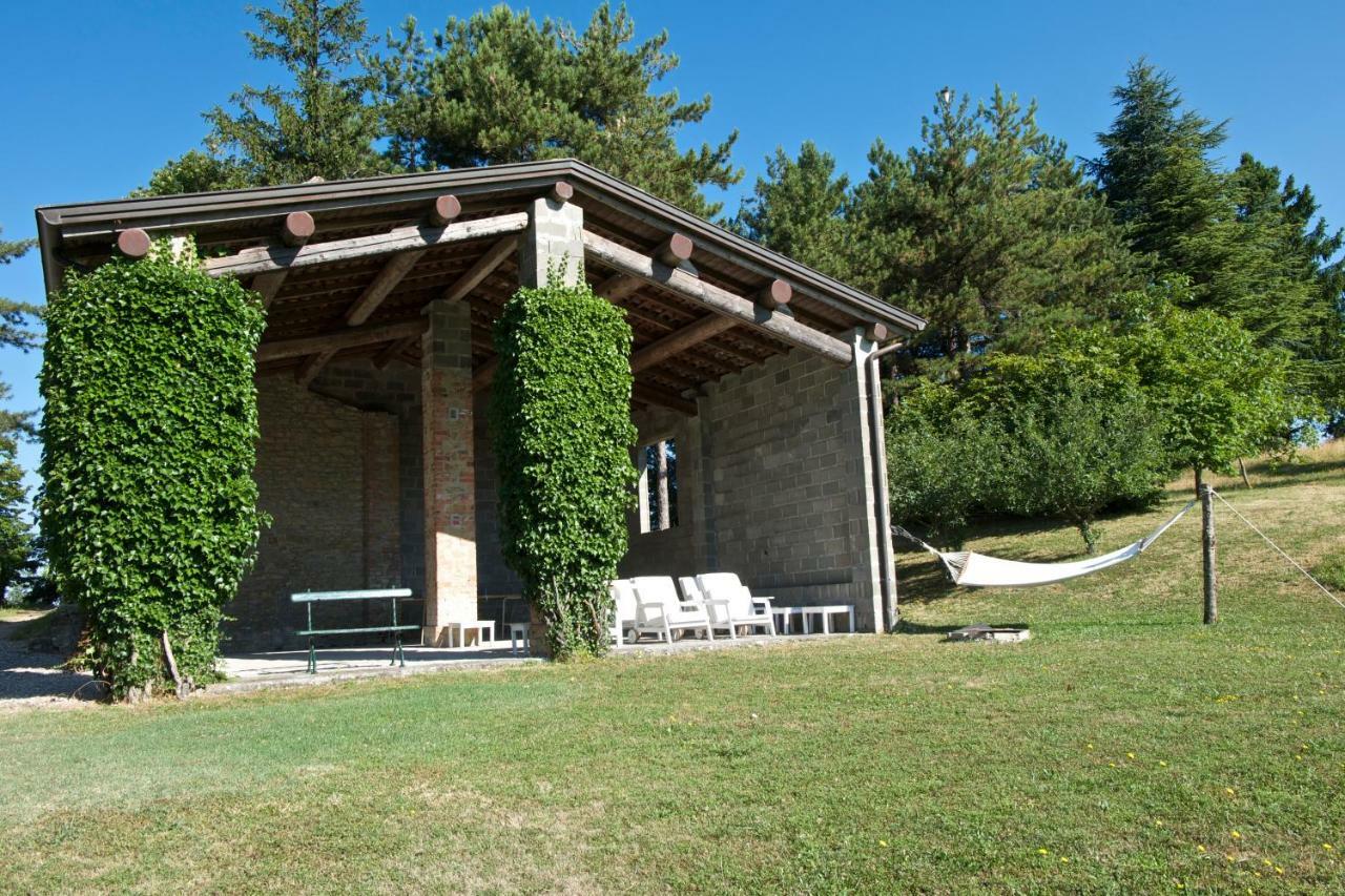 La Corte Bonomini Panzió Neviano degli Arduini Kültér fotó